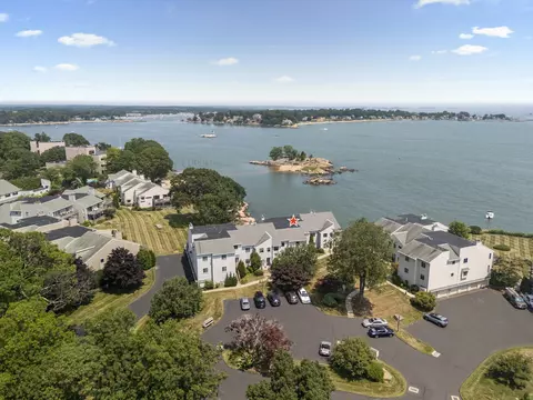 26 Turtle Bay Dr #26, Branford, CT 06405