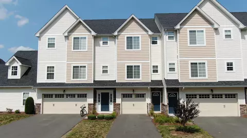 220 Pepin Pl #220, South Windsor, CT 06074