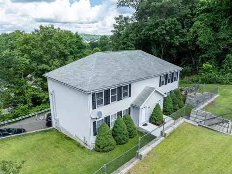 145 Manners Ave, Naugatuck, CT 06770