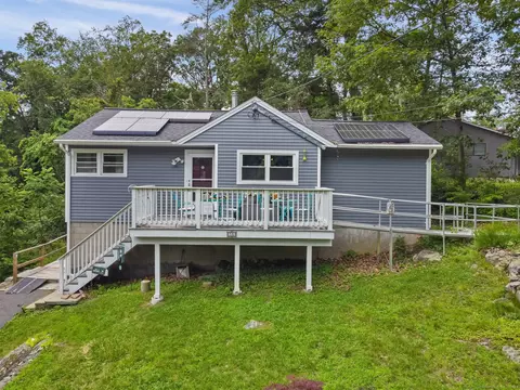 50 Post Rd, Danbury, CT 06810