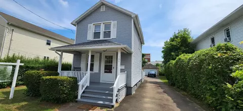 108 School St, Hamden, CT 06518 photo 1