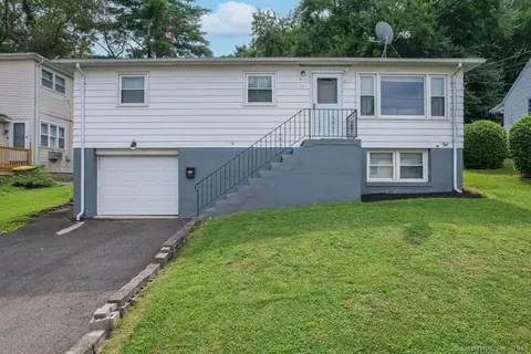 116 Esther Ave, Waterbury, CT 06708