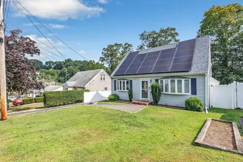 107 Hickory St, West Haven, CT 06516