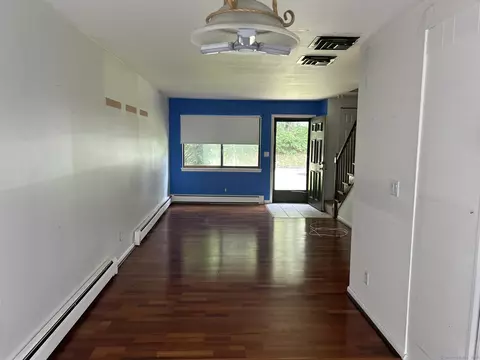 38 Trafford St #8, Meriden, CT 06450