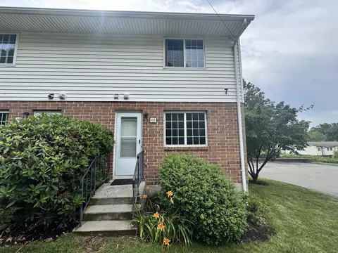 519 Scott Rd #49, Waterbury, CT 06705