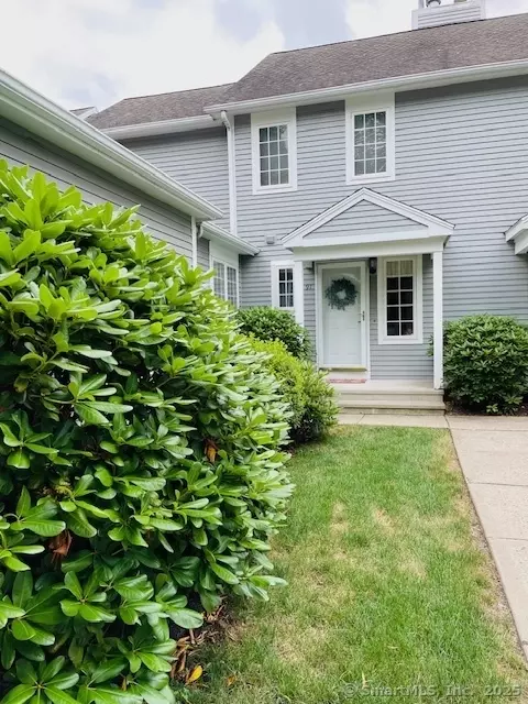 91 Copley Rd #91, Glastonbury, CT 06073