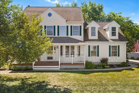 466 Judson Ave, Mystic, CT 06355