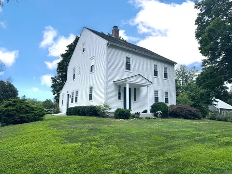 37 Lane St, Shelton, CT 06484