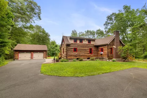 391 Old Post Rd, Tolland, CT 06084