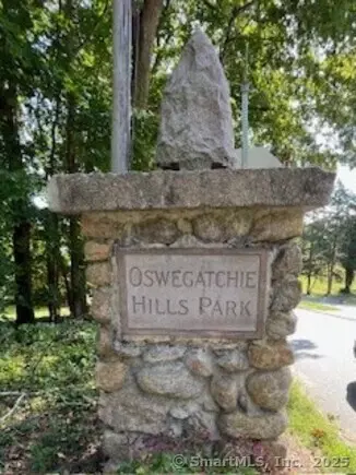 20 North Rd, East Lyme, CT 06357