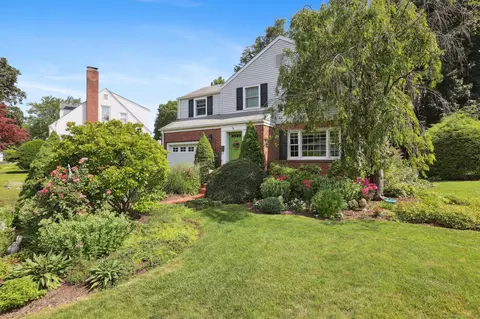 22 Concord Rd, Danbury, CT 06810