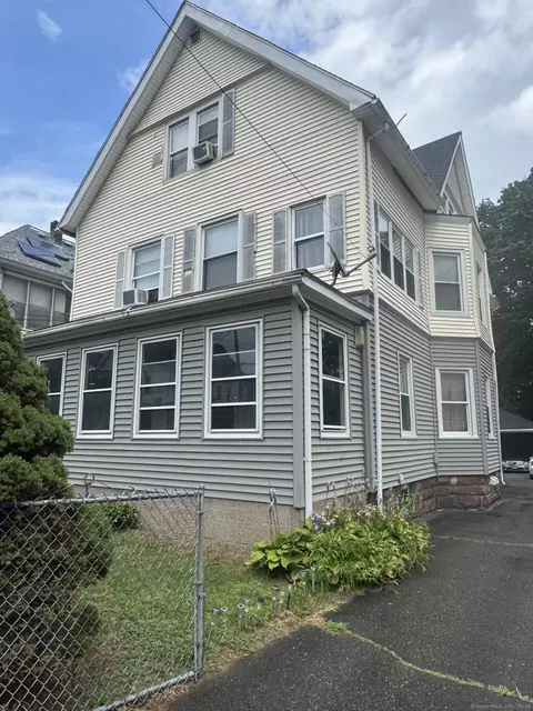 32 Lenox St, Hartford, CT 06154