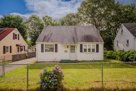 58 Elam St, New Britain, CT 06053