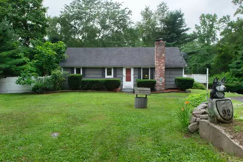 92 Wright Rd, Canton, CT 06019