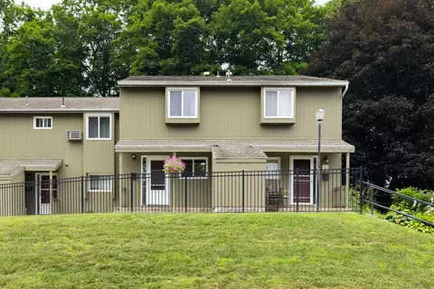 37 Mckenna Dr, Middletown, CT 06457