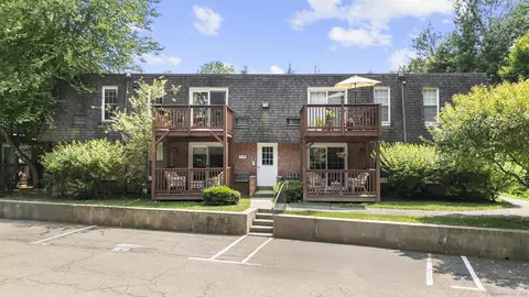 279 Bridge St #2, Stamford, CT 06905