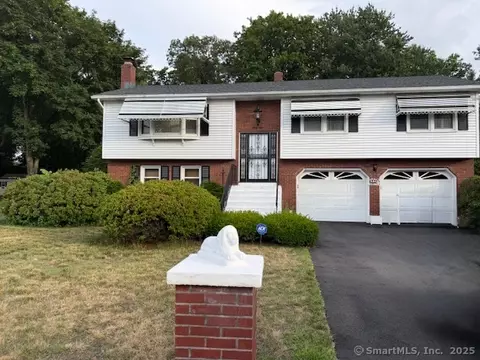 69 Pheasant Ln, East Hartford, CT 06108