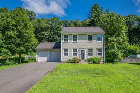 35 Manor Ln, Wolcott, CT 06716