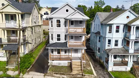 36 Vermont St, Waterbury, CT 06704