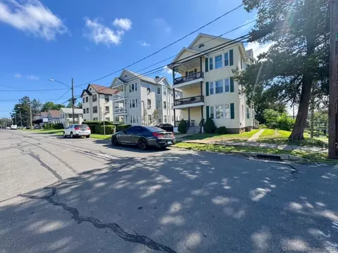 150 Greenwood St, New Britain, CT 06051