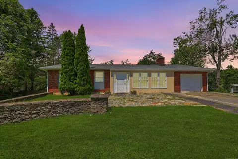 9 Corrine Dr, Prospect, CT 06712 photo 1