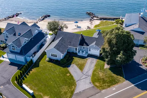 515 Maple Ave, Old Saybrook, CT 06475
