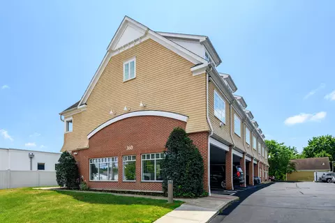 360 Westport Ave #10, Norwalk, CT 06851