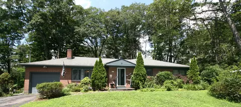 77 Spruce Dr, Torrington, CT 06790