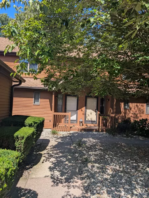 105 Maple Ave #2, Vernon, CT 06066