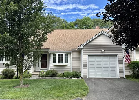 330 Overview Dr #330, Shelton, CT 06484