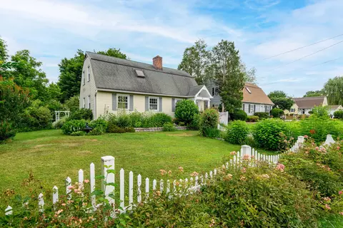20 Wild Horse Rd, Stamford, CT 06905