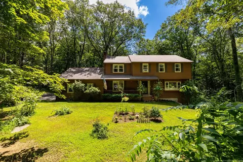 3 Northwoods Rd, Granby, CT 06060