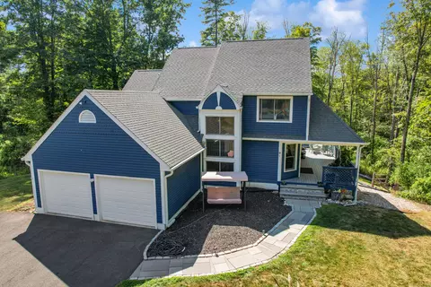 9 Sedgewood Rd, Unionville, CT 06085