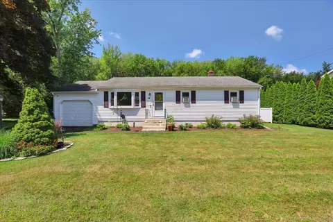 377 Niederwerfer Rd, South Windsor, CT 06074