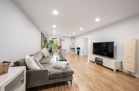 55 Mill Plain Rd #32-6, Danbury, CT 06811