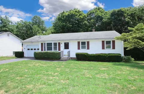 48 Eastview Ter, Meriden, CT 06450