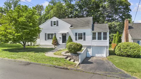 157 Moody St, Bristol, CT 06010