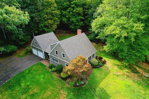 38 Burrows Hill Rd, Amston, CT 06231