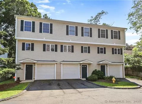 70 Fountain St #11, New Haven, CT 06515