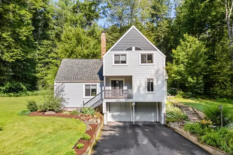 65 Day St, Granby, CT 06035