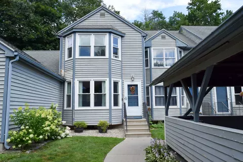 38 Rushford Meade, Granby, CT 06035