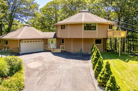 27 Doubleday Rd, Columbia, CT 06237