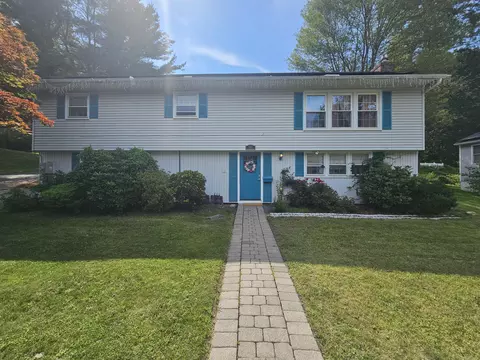 343 Gaylord Dr, Waterbury, CT 06708