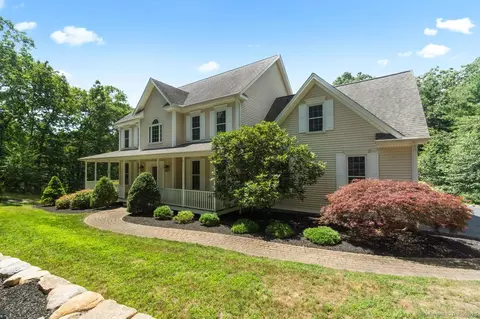 57 Laurel Ridge Trl, Killingworth, CT 06419