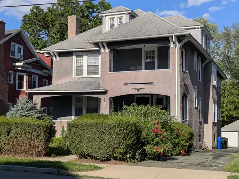 106 Maplewood Ave, West Hartford, CT 06119
