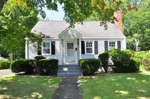 287 Deerfield Rd, Windsor, CT 06095