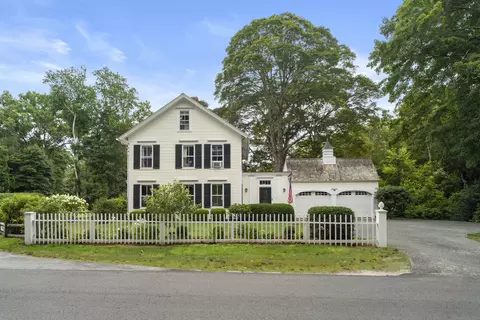 33 Sill Ln, Old Lyme, CT 06371
