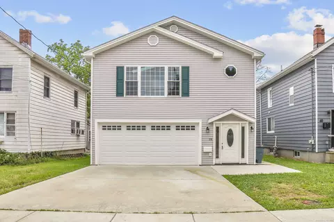 38 Brown St, West Haven, CT 06516