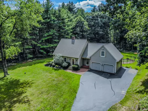 359 Barlow Cemetery Rd, Woodstock, CT 06281