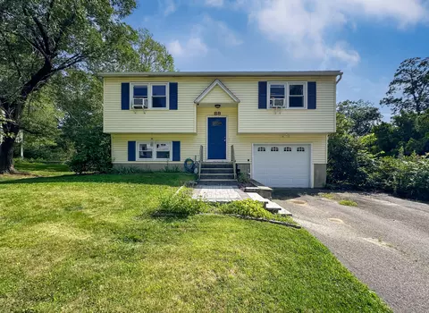 88 Concord Rd, Torrington, CT 06790